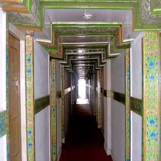 Shah Abbas Hotel At Dal Lake Srīnagar エクステリア 写真